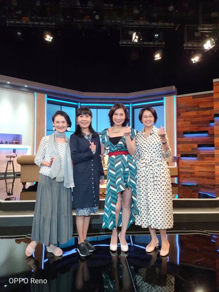 郎祖筠曝「帶失智父參觀安養院」被問：妳不要我了？把爸爸接回照顧「整晚睡不好覺」心力憔悴