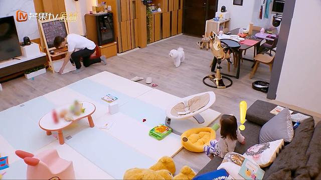 賈靜雯家中布置完美公開！　客廳沒茶几「空間超寬敞」浴室小而美「插座設計」藏巧思