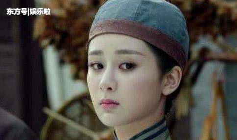 同樣是女扮男裝:楊冪俊俏、趙麗穎英氣、熱巴一眼就認出,而有兩位騙了我們整個童年