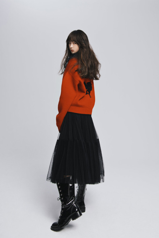 13歲Elly「拍出時尚大片」全靠媽媽指點　小S傳授獨創「擺Pose七字口訣」一聽內容笑噴：不愧得過金鐘獎！