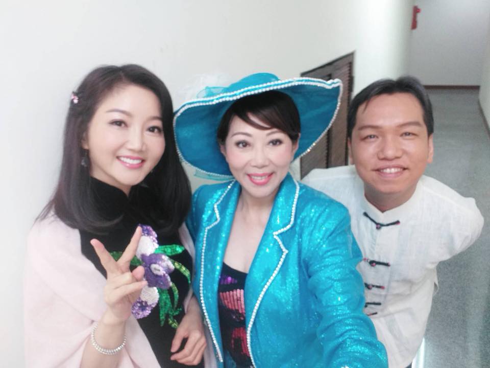 洪榮宏三婚「甜寵小11歲愛妻」每年出國過兩人世界　結婚4年「罕曝心聲」至今仍熱戀像情侶