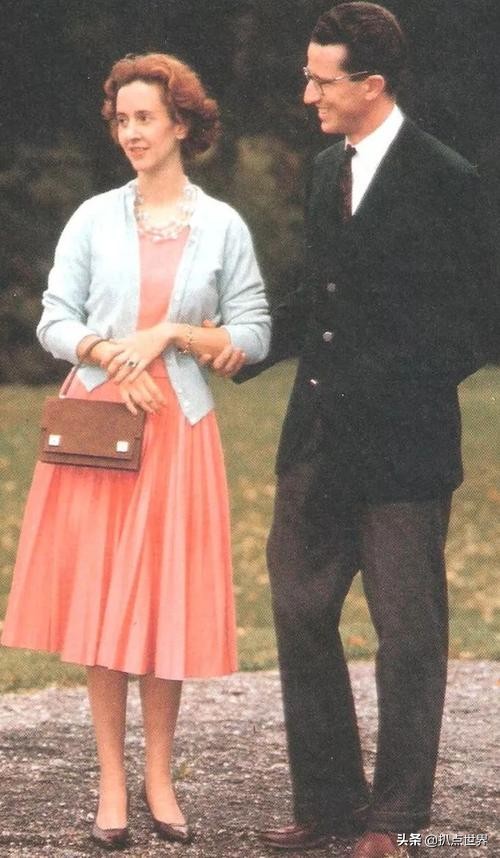 帥國王「棄公主娶護士」相守白頭仍牽手!愛妻「終身不孕」卻加倍疼愛 63歲離去留她「單相思20年」