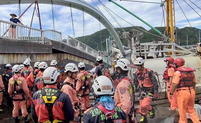 花1000萬保養照垮！南方澳大橋崩塌「承造商被起底」　才剛蓋完「就欠債跑路」人間蒸發20年