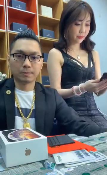 老婆超正還劈腿！連千毅被曝「一人尬4女」豪灑10萬不手軟　後宮爭寵對話流出「先兇再哄」功力了得