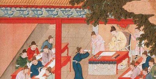 大清最任性考生!窮書生「扛著一袋饅頭」參加科舉考試,康熙看見先怒後喜:狀元就你了