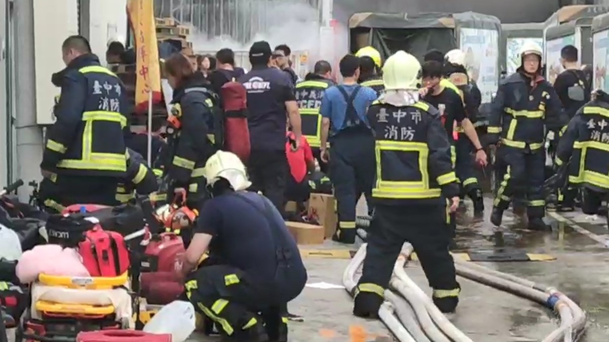 台中2消防員殉職！民眾不解「無人受困為何要進去」　基層消防員感慨：「做給受災戶看」