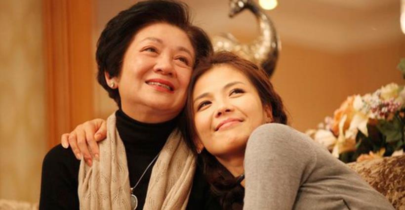 隻身嫁到外地！全職媽被酸「在家帶小孩很閒」：妳胖又難看　婆婆「霸氣護媳婦」當親生女兒在疼