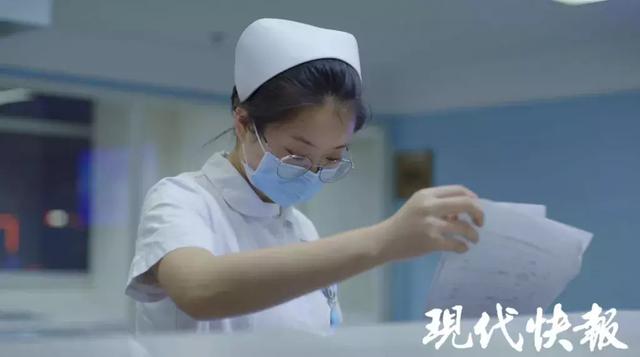 男友沒空娶我！女友披婚紗「跨越400公里求婚」　男友轉頭哭了「當場跪地」：真的很對不起