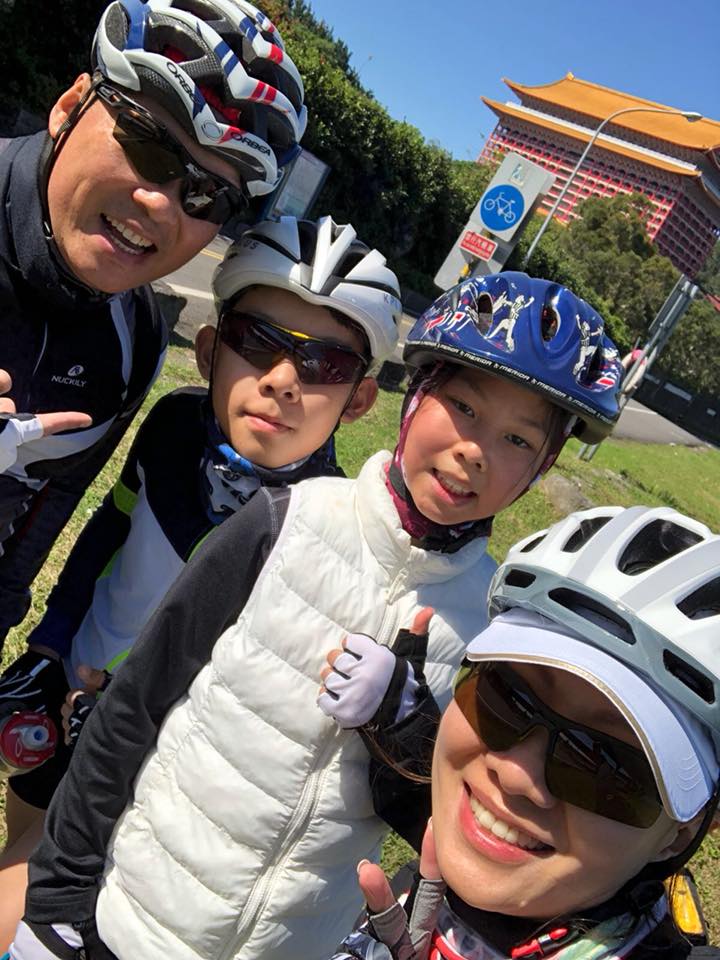 養不教父之過！曾國城痛心「兒偷刷上萬買點數」還說謊　重視品德「不讓兒女坐商務艙」養正確價值觀