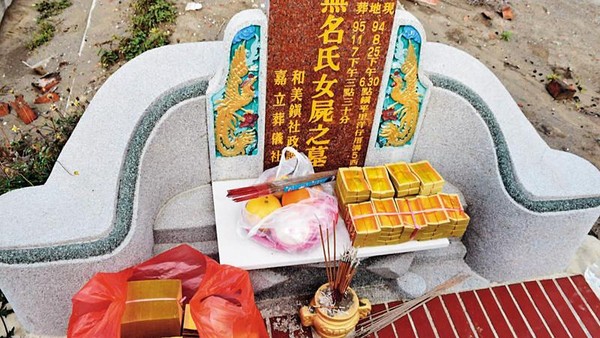 台中女鬼「自救破10年命案」沒穿衣服哭：我好冷　仙姑幫祂「拿冥旨到陽間復仇」上香時3支香全斷掉