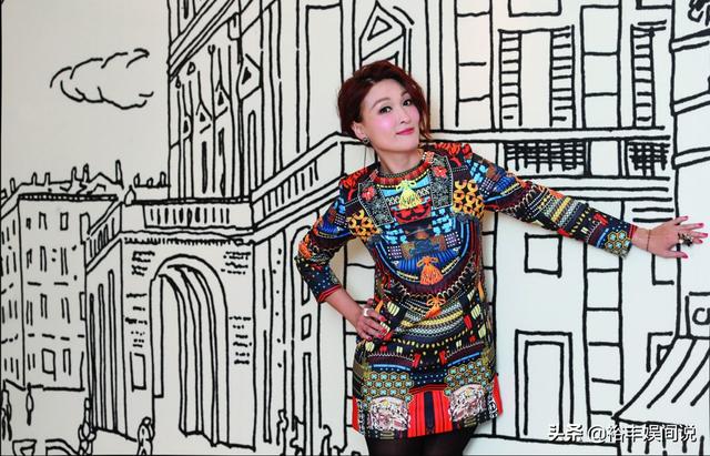 傳承大愛！曾遭生父遺棄「2次人工受孕皆失敗」領養兒子　「49歲終於當媽媽」視兒為親生