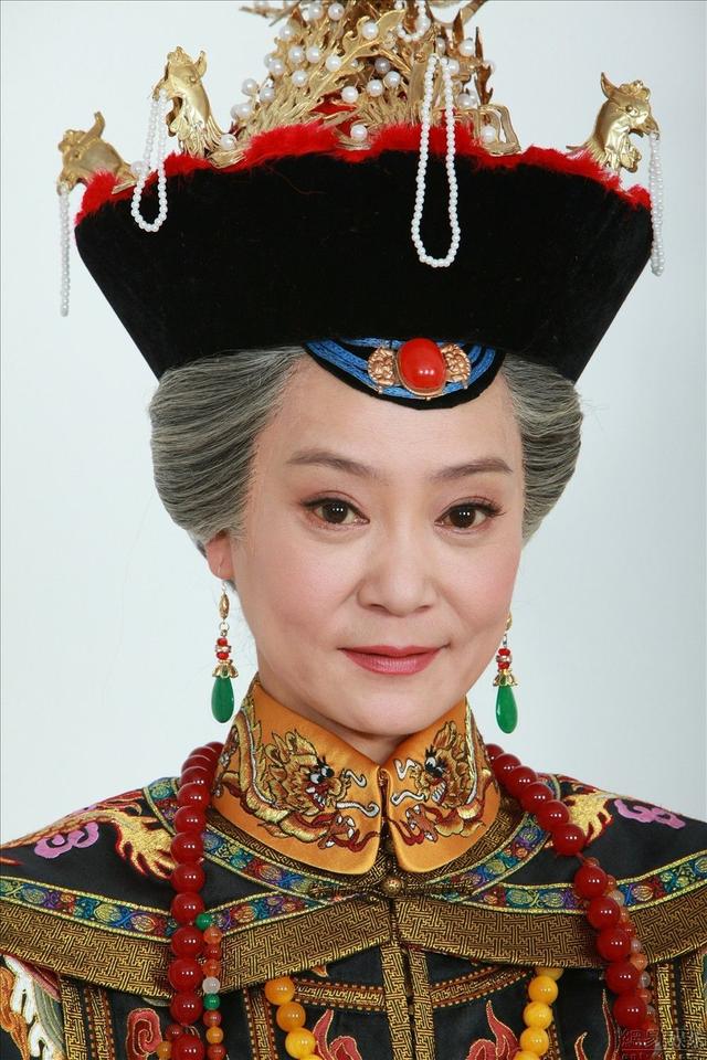 一眼誤終身！60歲劉雪華「年輕多張舊照」流出　清澈大眼「五官超吸引人」： 真正的美人
