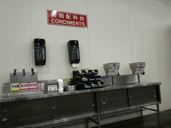 好市多不忍了！奧客拿塑膠袋「裝免費洋蔥」當自己家　員工「決定出招對付」網讚：進步超多