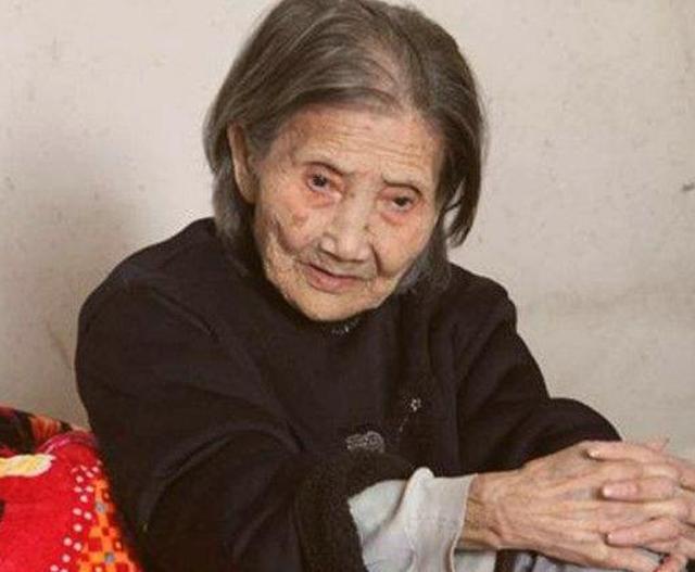 中國「最後一位壓寨夫人」，容貌被技術還原到18歲，顏值讓明星都自嘆不如