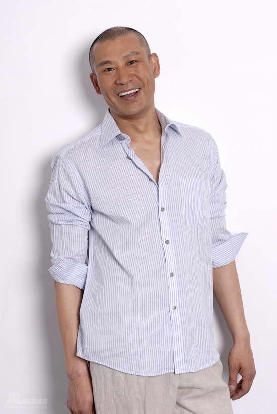 男星當紅時隱退「只為照顧岳父母」孝心動人！　妻子41歲「為老公高齡產子」如今家庭圓滿