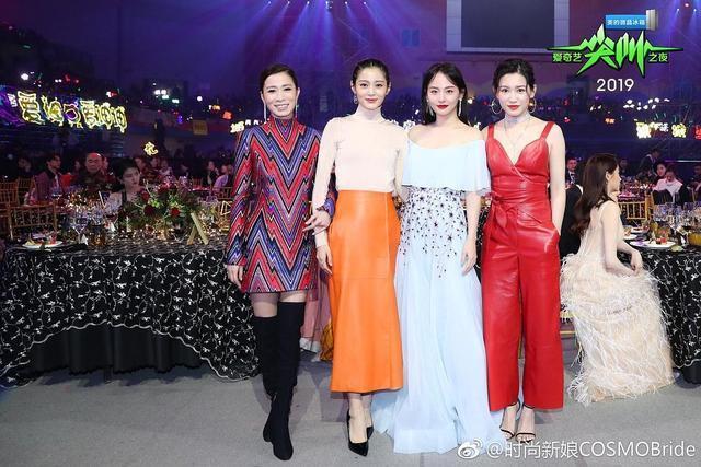 不愧是名媛教科書 ！機場目睹「大S一對兒女的儀態」，終於明白汪小菲為何和她閃婚