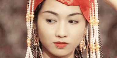 黎姿曬「童年劇照」網呼：女大十八變！　嫁大15歲富商生3女「粗眉毛神複製」：女神基因太強大