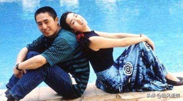 53歲鞏俐與71歲老公「同框近照」如年輕小情侶！容貌逆齡生長「陽光下深情對望」愛的眼神讓人融化