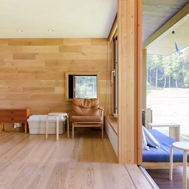 被青山擁抱！一家五口「搬到田野間」遠離都市　孩子與大自然相處「學會尊重萬物」生活愜意自在