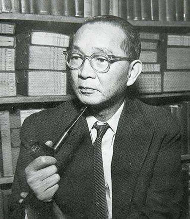 文學才子遇一生摯愛卻「遭父母無情拆散」　與妻同床57年仍「忘不了前任」她卻大器邀情敵作客