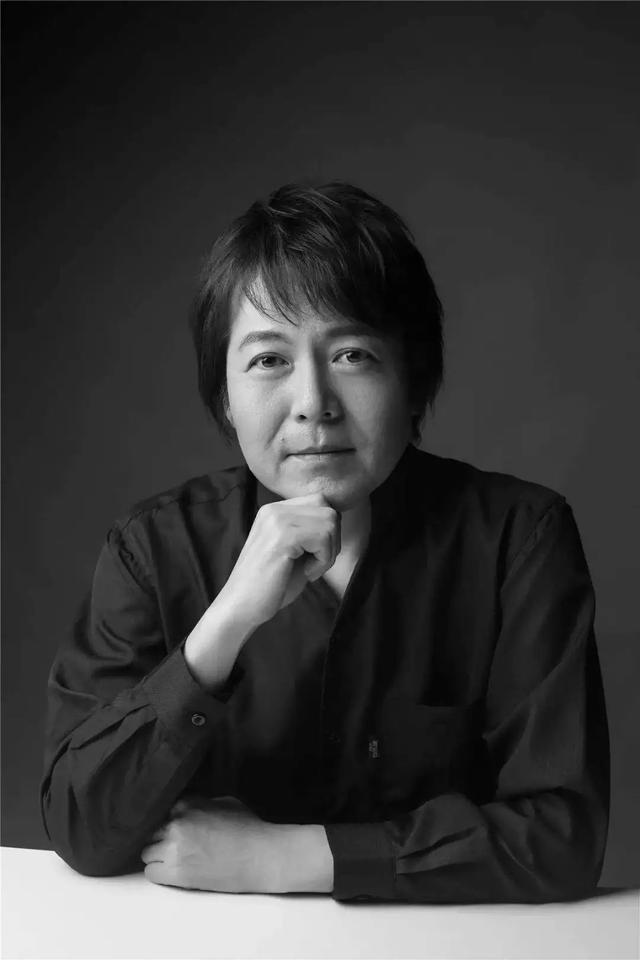 53歲設計大師「免費為89歲失智奶奶」改造舊宅　「全智能空間」結合舊傢俱網友：忘不了的家