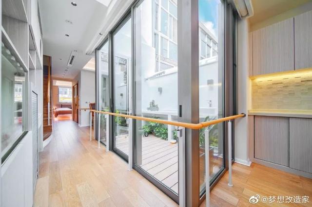 53歲設計大師「免費為89歲失智奶奶」改造舊宅　「全智能空間」結合舊傢俱網友：忘不了的家