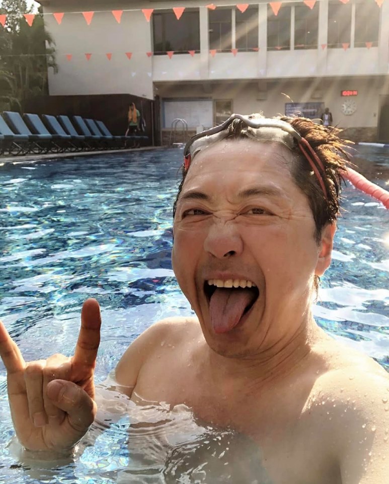 哈林為兒女放下「奇葩臉」自豪兒子見他就笑　感謝妻小讓他「重燃父愛」：是夢想的生活
