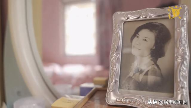 「出道半世紀專演丑角」82歲至今未嫁　無心婚姻「拿積蓄蓋小學」：走後財產全捐出