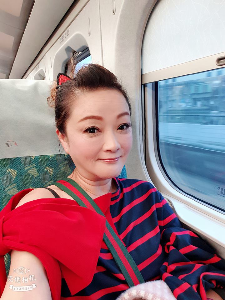 為愛遠嫁非洲！本土劇女星「婚後3女恃一夫」被打入冷宮9年　勇敢離婚「才發現自己被利用」：只剩1塊錢....