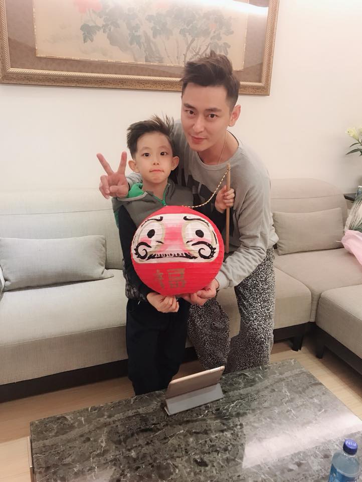 把老婆當皇上就對了！陳冠霖「妻拼生兒熬扎針60次」不生了　拍戲忙也堅持「先回家做早餐給老婆吃」❤