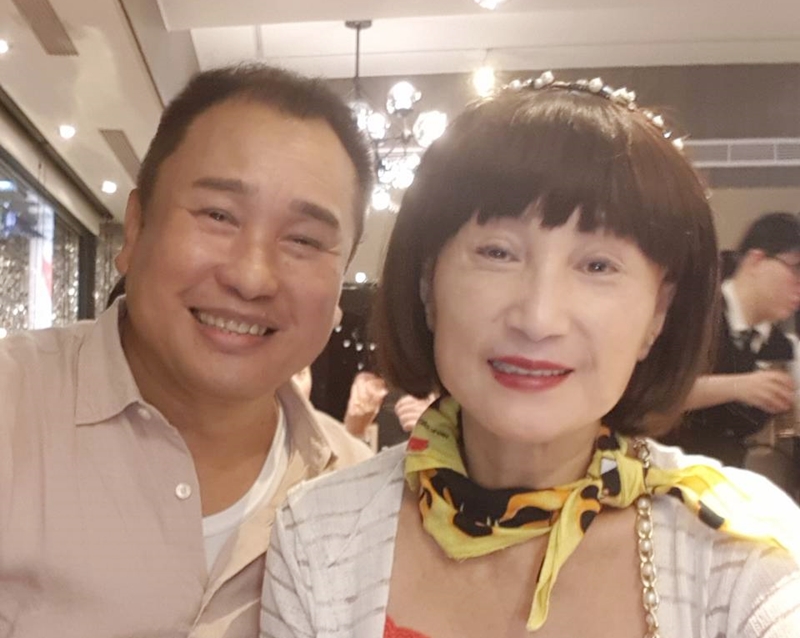 老了別為錢煩惱！71歲資深歌手曝近況「好友讚他做人很成功」　不是豪門「仍把日子逍遙過」