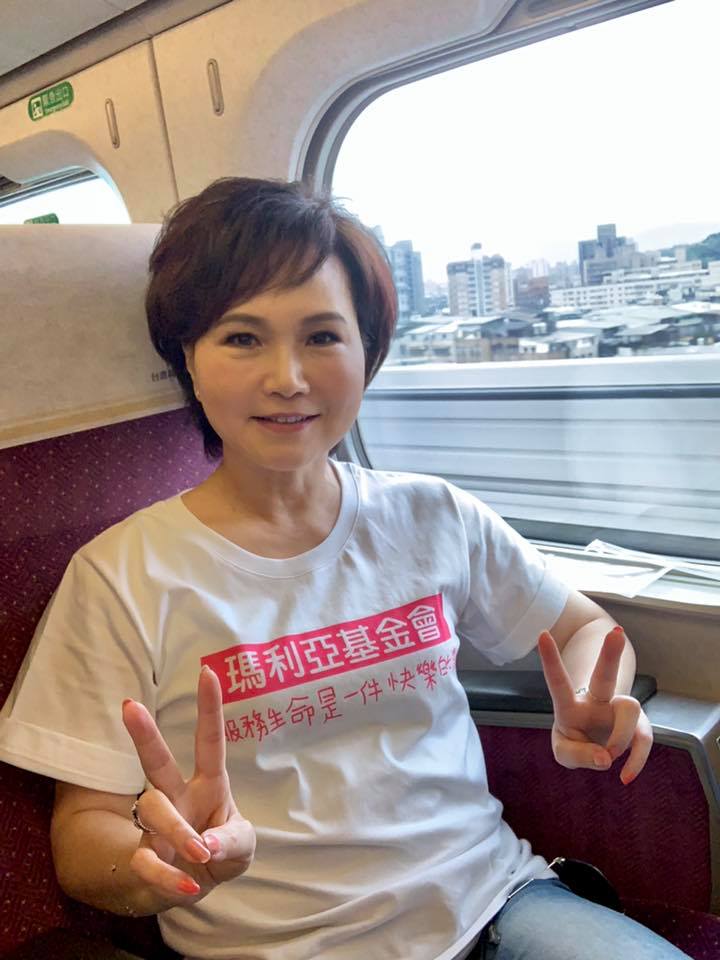 30歲前拿下6座金鐘！沈春華不迷失名利「重新歸零赴美念碩士」　坦言照顧好自己「是給兒女最大的資產」