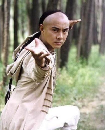 5部以「男主名字」命名的電視劇, 張衛健佔了3部 吳奇隆只有1部,你看過幾部?