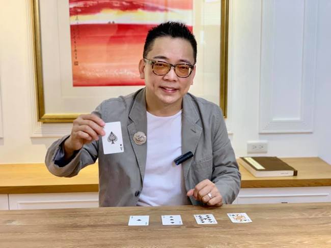 深情守護！詹惟中認了「早就離婚6年」絕不再婚　1年出國3次「還是帶著前妻」發誓：照顧她到老　