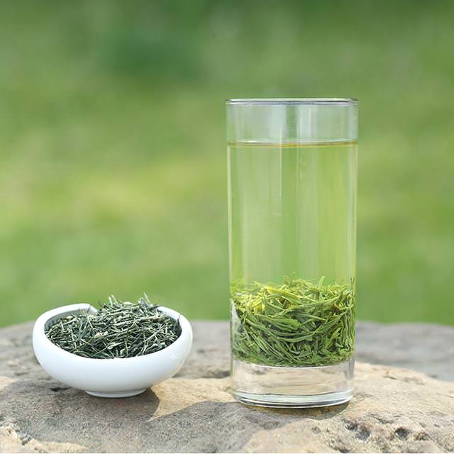 蜂蜜直接沖水喝就是浪費！教你正確喝蜂蜜的訣竅「通便效果翻幾倍」