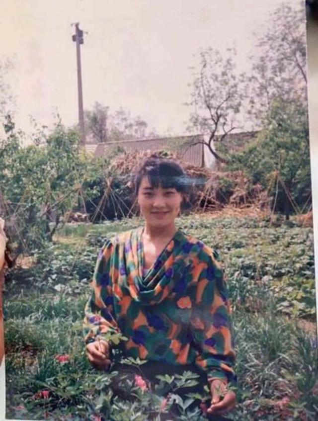 兄妹情深！哥哥癱在床「妹妹33年親自照顧」：天天換衣翻身　「52歲未嫁」盼奇蹟出現：約定走後捐大體