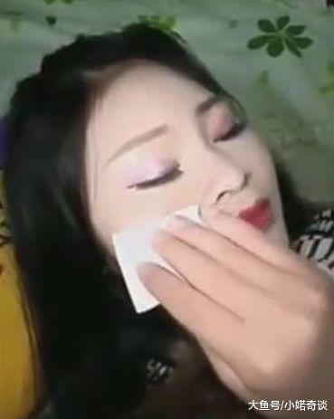 男子為看妻子真面目，趁睡著「悄悄為她卸妝」，結果第二天直接提出離婚！