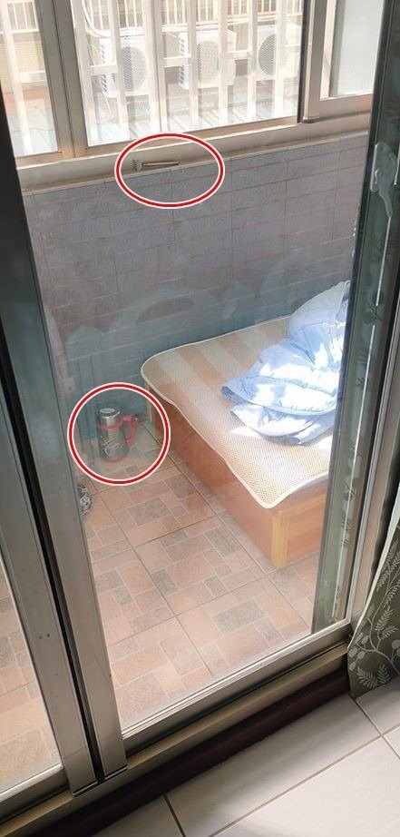 夫妻失和？她回娘家驚見「老爸孤單睡陽台」網友抱不平　曝分床理由「滿滿對家人的愛」：爸媽超偉大