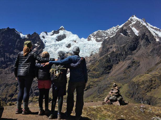 一家四口「辭工作賣房產」花一年半環遊世界　玩遍13個國家「耗費上百萬破產」從零開始不後悔