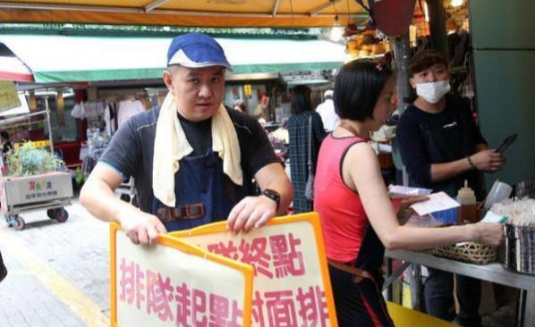 兄弟境遇大不同！林志穎親哥「路邊擺攤賣腸粉」　為了1原因「拒與家人相認」：別扯到他
