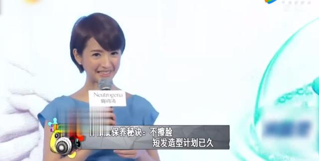 難怪皮膚水嫩又光滑！37歲林依晨素顏被偶遇，路人照下少女感十足，透露 「20年洗臉秘訣」女明星都讚爆