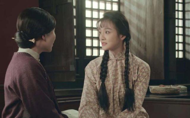 不覺得尷尬嗎？古代夫妻晚上睡覺，讓丫鬟守在床邊， 「3大原因爆光」：沒電視劇演的美好