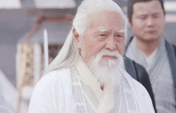 張三丰為什麼「終生不娶」？原來金庸早有伏筆　把「武當七俠的名字連起來讀」就明白一切