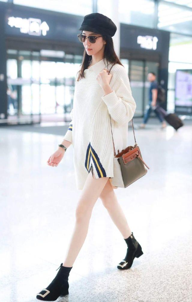 37歲張鈞甯為何被稱腿精？當她穿上超薄黑絲襪那一刻，網友：想給你的腿上保險