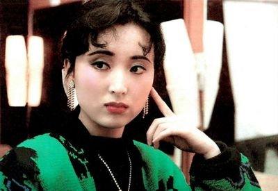 獲封最美林黛玉！女星當紅「轉行成身價破億女老闆」卻飽受病痛　41歲毅然「拋下所有財產」皈依佛門平靜離去