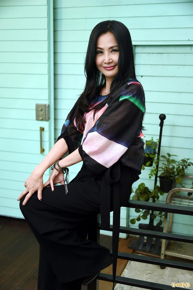 55歲于台煙至今單身「全因父母失和」內心恐懼婚姻！患憂鬱「靠重症恩師鼓勵」為他開心活下去