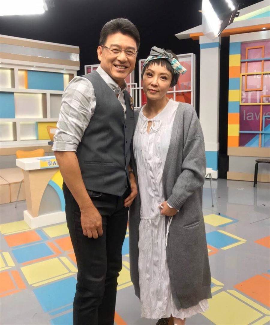 孩子滿月當天痛失丈夫！馬兆駿遺孀「以淚洗面1個月」只吃流質食物　12年後「最謝3兒女」：你們讓我撐下去