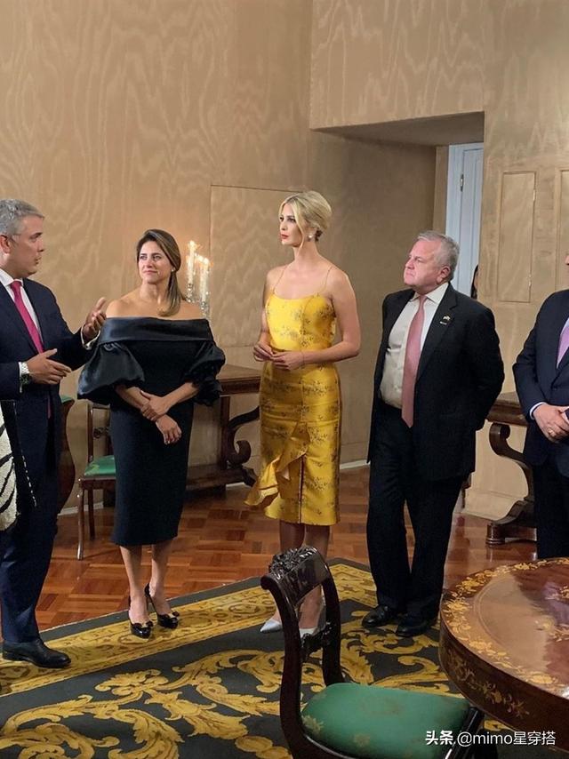   伊萬卡不再低調！一襲金黃色裙子配高貴盤髮優雅迷人，與弟媳撞色絲毫不輸