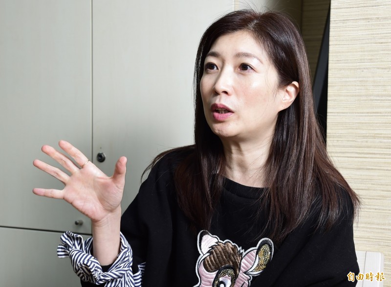 李國修離開7年！黃嘉千立誓「代恩師照顧遺孀」：難忘他恩情　王月坦言「一個人好孤單」吐心酸