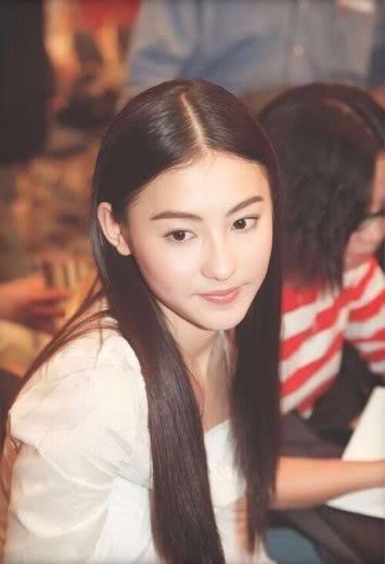 張柏芝曬「學生時期證件照」！「絕世美顏」不化妝也濃眉大眼 　「眼睛好像會說話」清秀靈動網讚：純天然